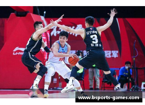杨鸣：从篮球场上的明星到体育圈的全能人才揭秘